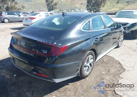 2021 Hyundai Sonata Blue z USA, uszkodzony, nr VIN KMHL24JJ4MA023802